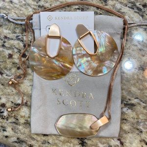 Kendra Scott earring and necklace set